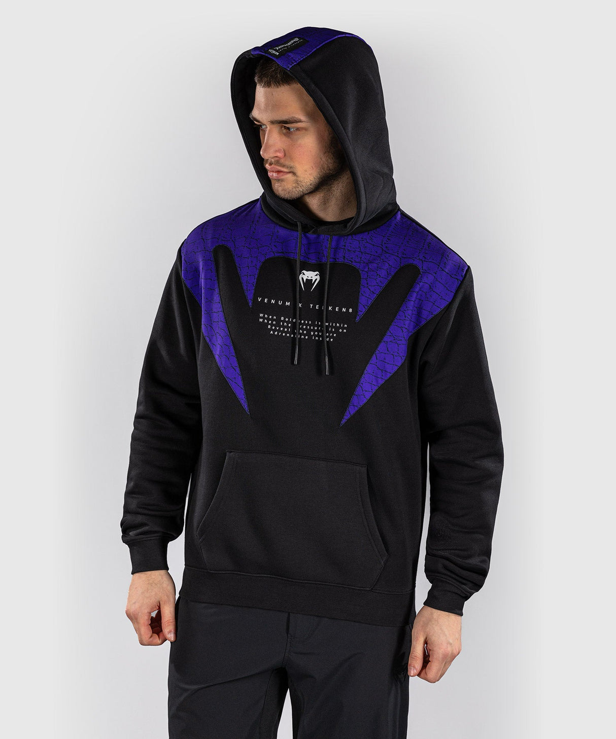 Venum Hoodie x TEKKEN 8 Kazuya - Schwarz/Lila