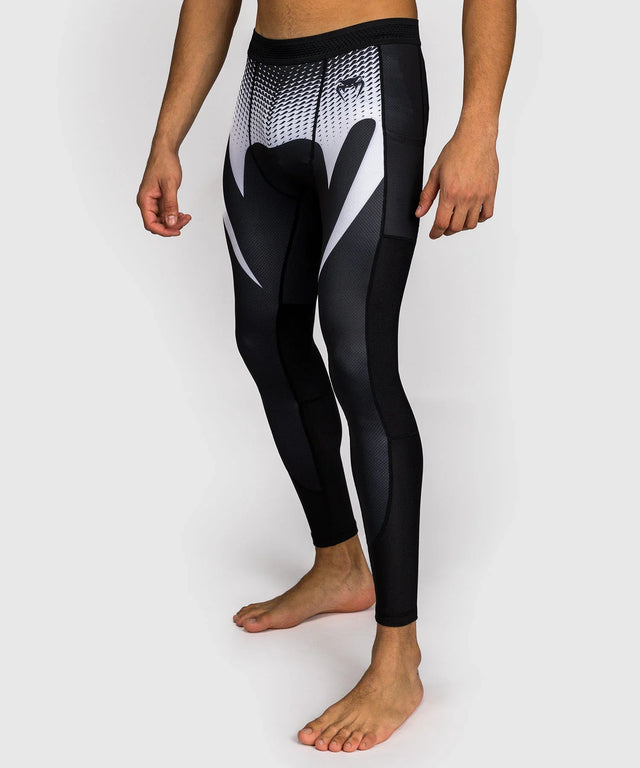 Venum No Gi Spats – Schwarz/Weiss