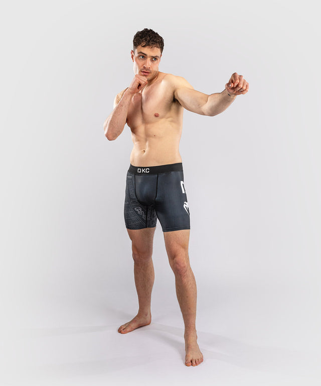 Venum Kompressionshose Karate Combat - Schwarz/Grau