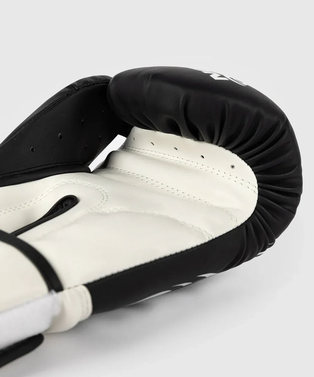 Venum Boxhandschuhe Giant 2.0 Mike Tyson Pro – Schwarz/Weiss