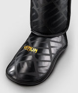 Venum Schienbeinschoner Contender 1.5 XT 3D – Schwarz/Gold