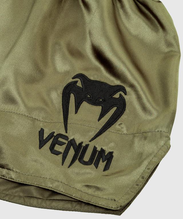 Venum Muay Thai Shorts Classic - Kaki Grün