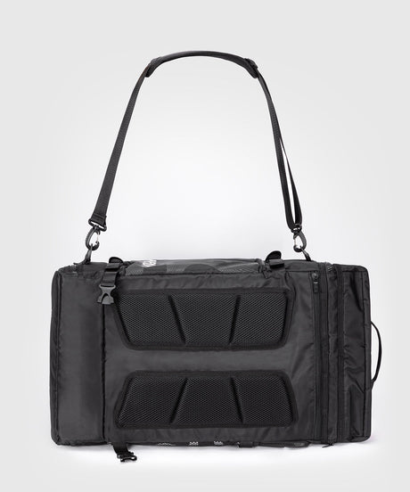 Venum Sporttasche Shockwave 60L - Schwarz