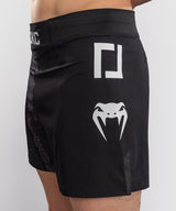 Venum MMA-Shorts Karate Combat – Schwarz/Grau
