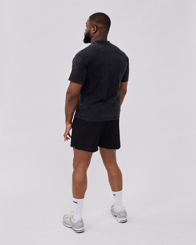 Caged Essential Training Shorts - Schwarz