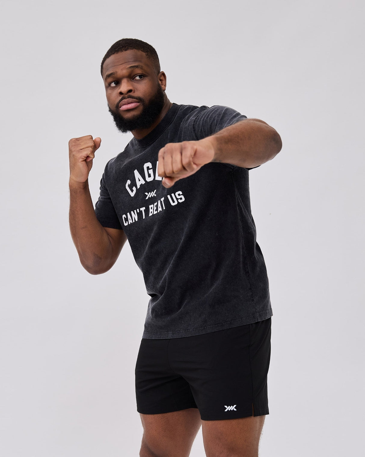 Caged Essential Training Shorts - Schwarz