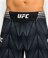 Venum UFC MMA Shorts Zenith by Authentic Fight - Schwarz
