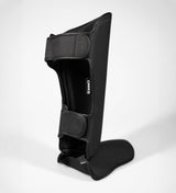 Caged Schienbeinschoner Shadow - Schwarz/Schwarz - The Fight Company Deutschland