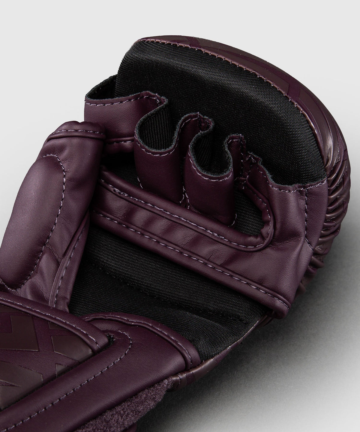 Venum MMA-Handschuhe Contender 1.5 XT 3D – Dunkelviolett