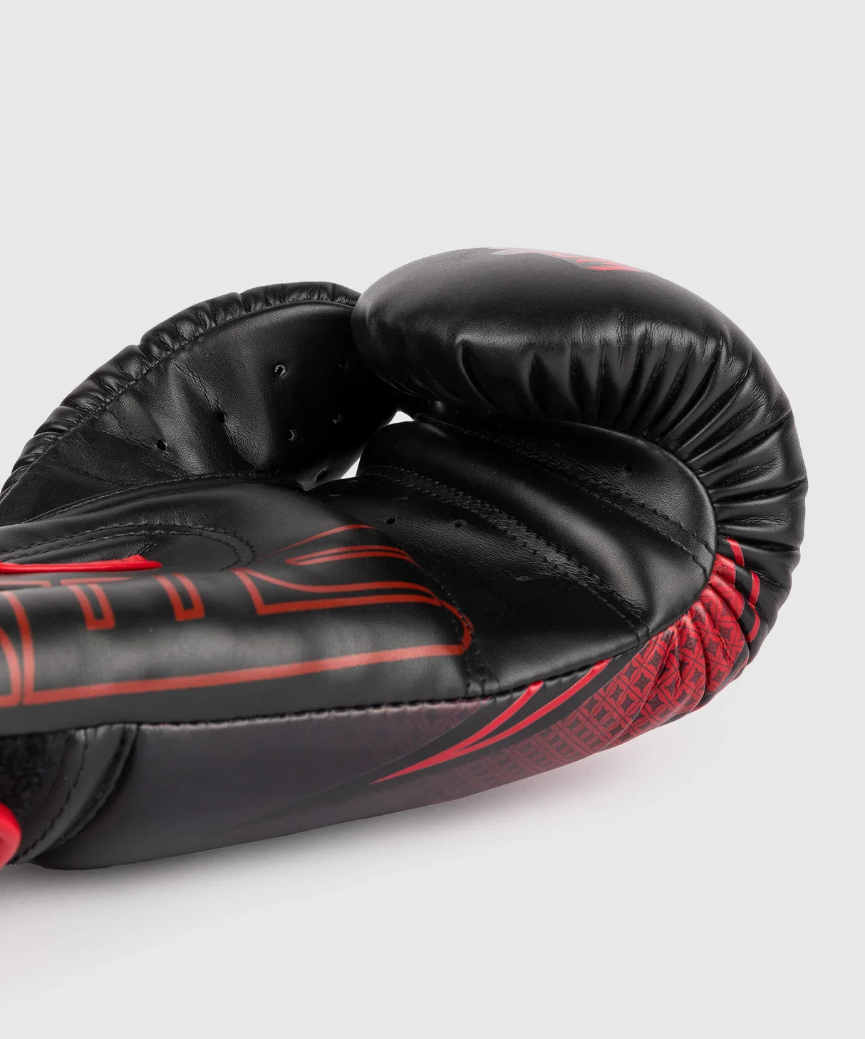 Venum x RWS 2.0 Boxhandschuhe – Schwarz/Rot