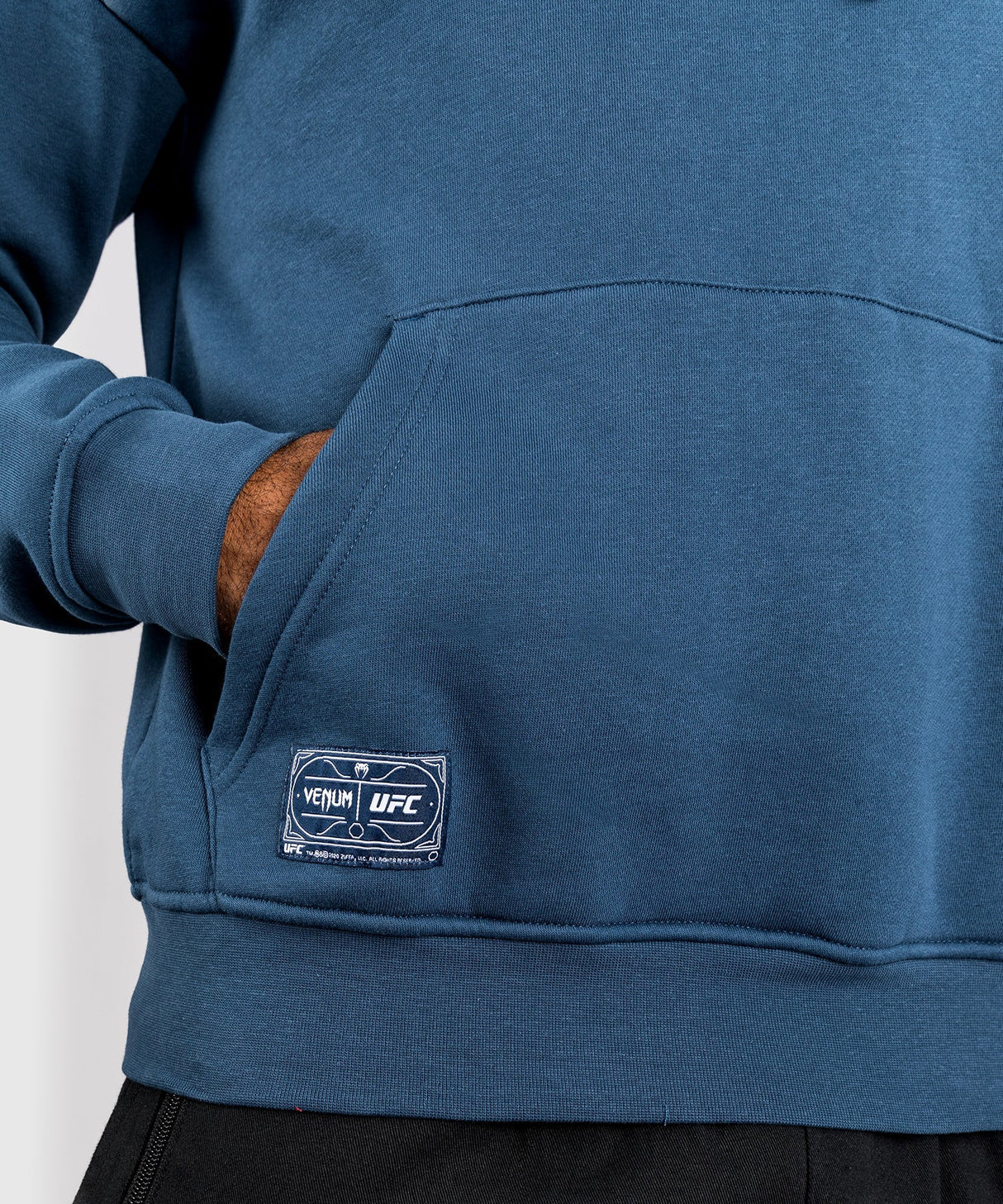 Venum UFC Hoodie Ulti-Man - Blau