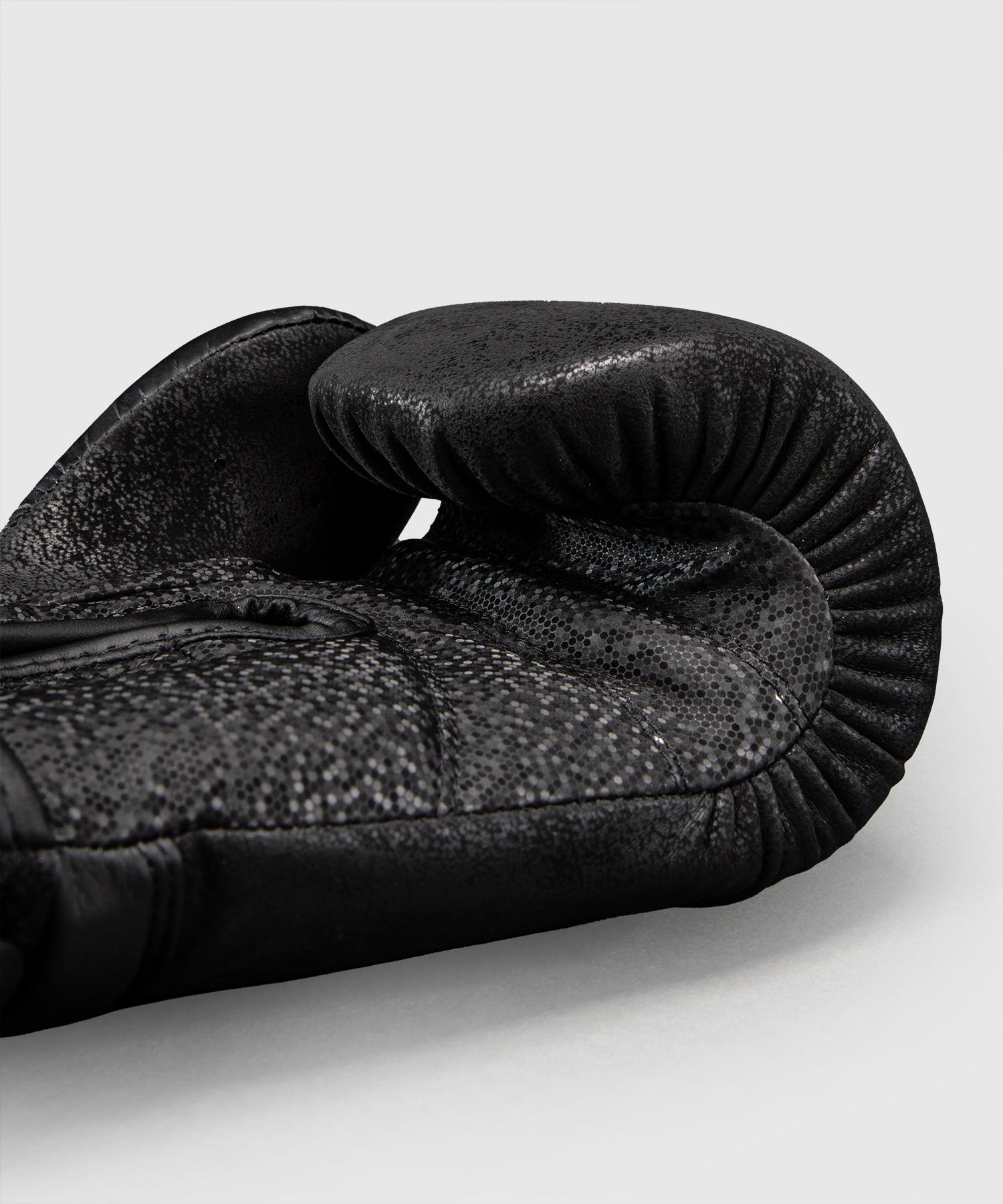 Venum Boxhandschuhe Stone 2.0 - Schwarz