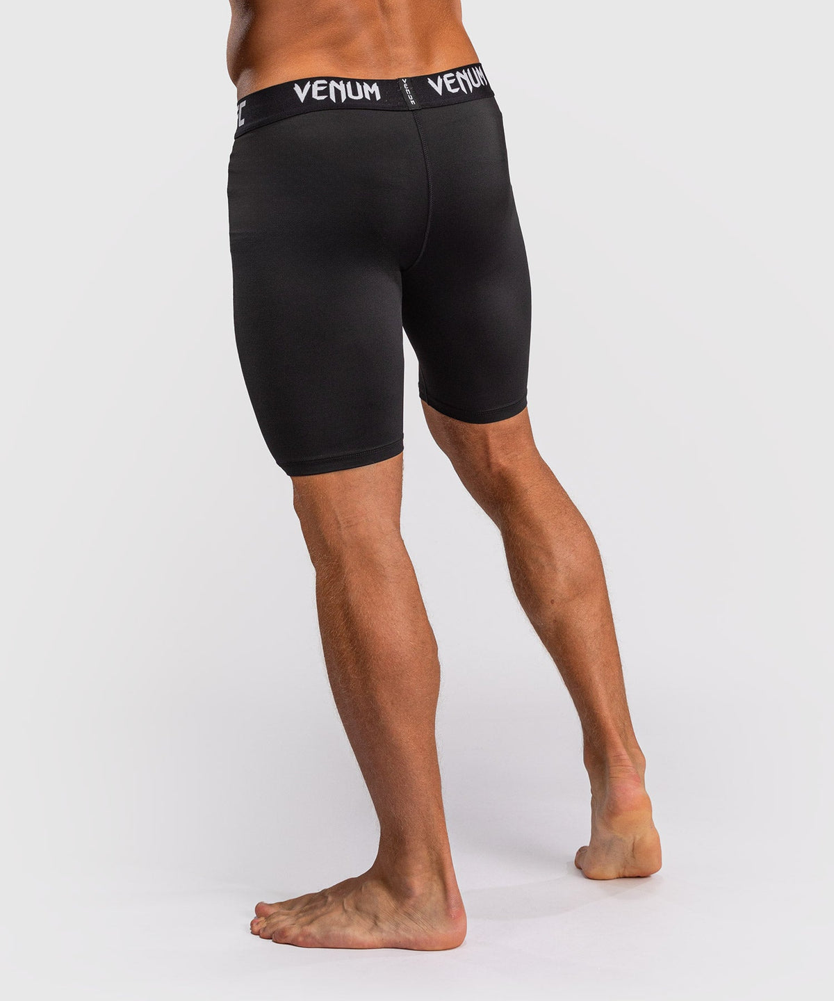 Venum UFC Kompressionsshorts - Schwarz