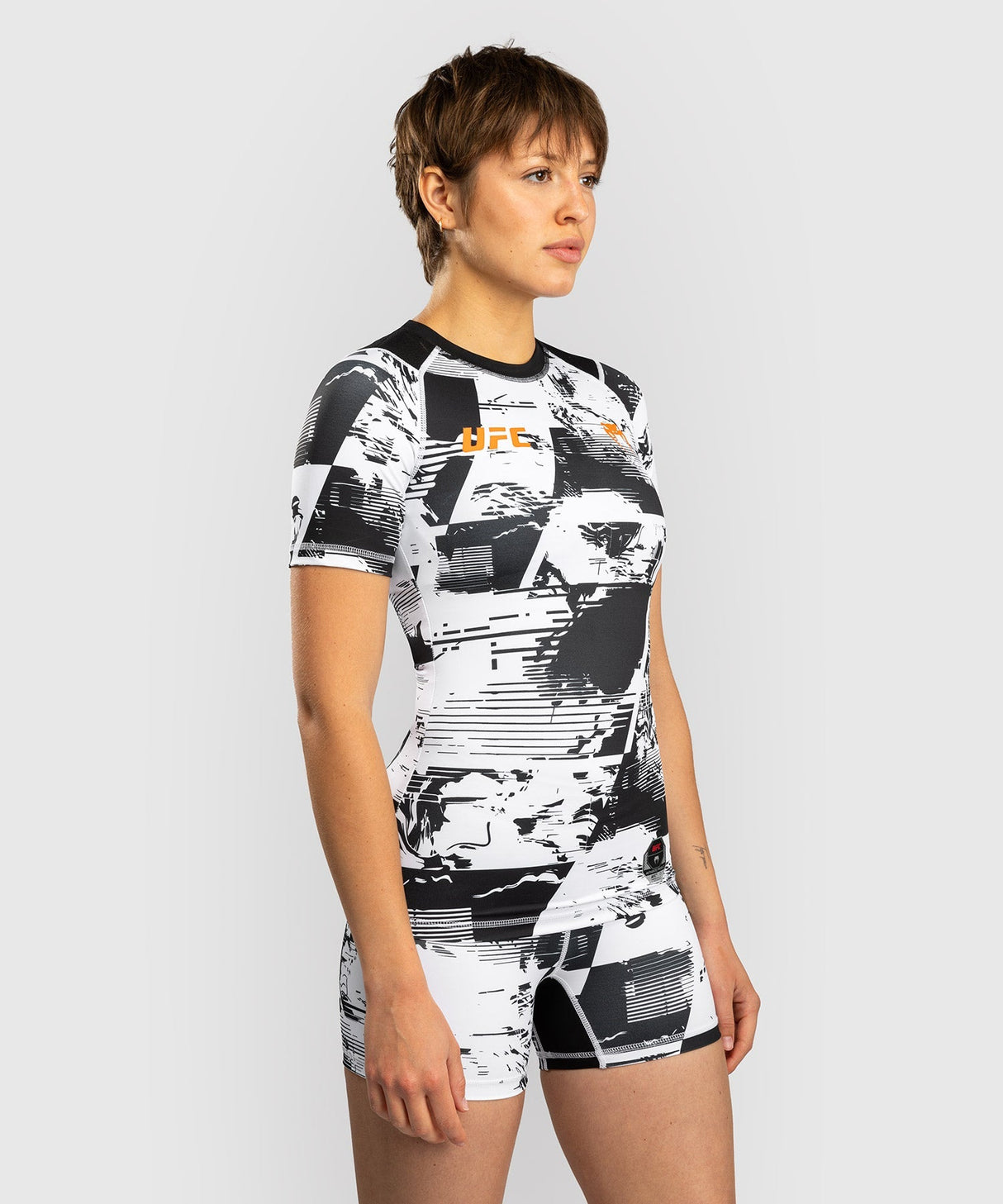 Venum UFC Rashguard Zenith Damen - Weiß