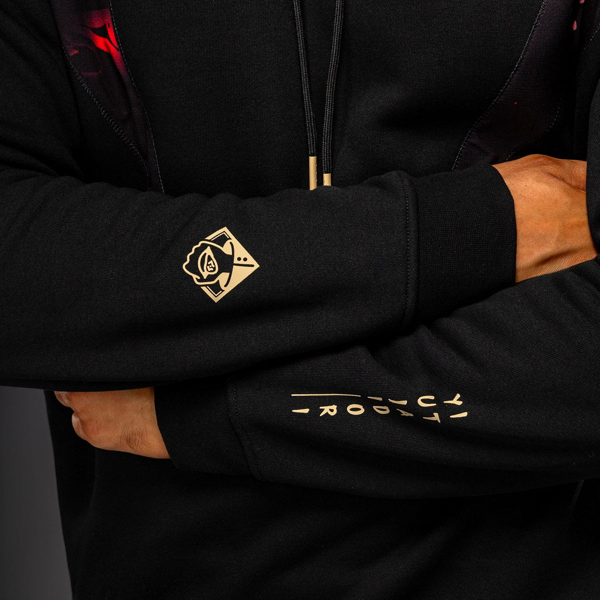 Venum Hoodie Jujutsu Kaisen Itadori - Schwarz/Rot