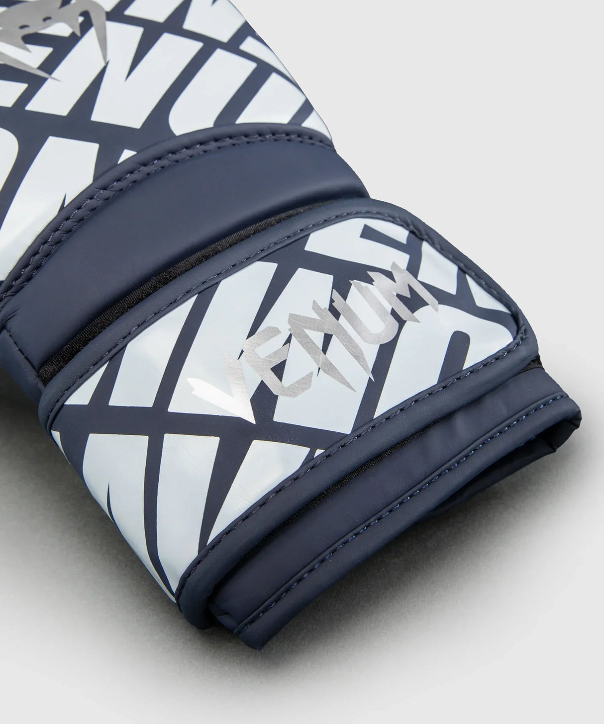 Venum Boxhandschuhe Contender 1.5 XT – Marineblau/Off White