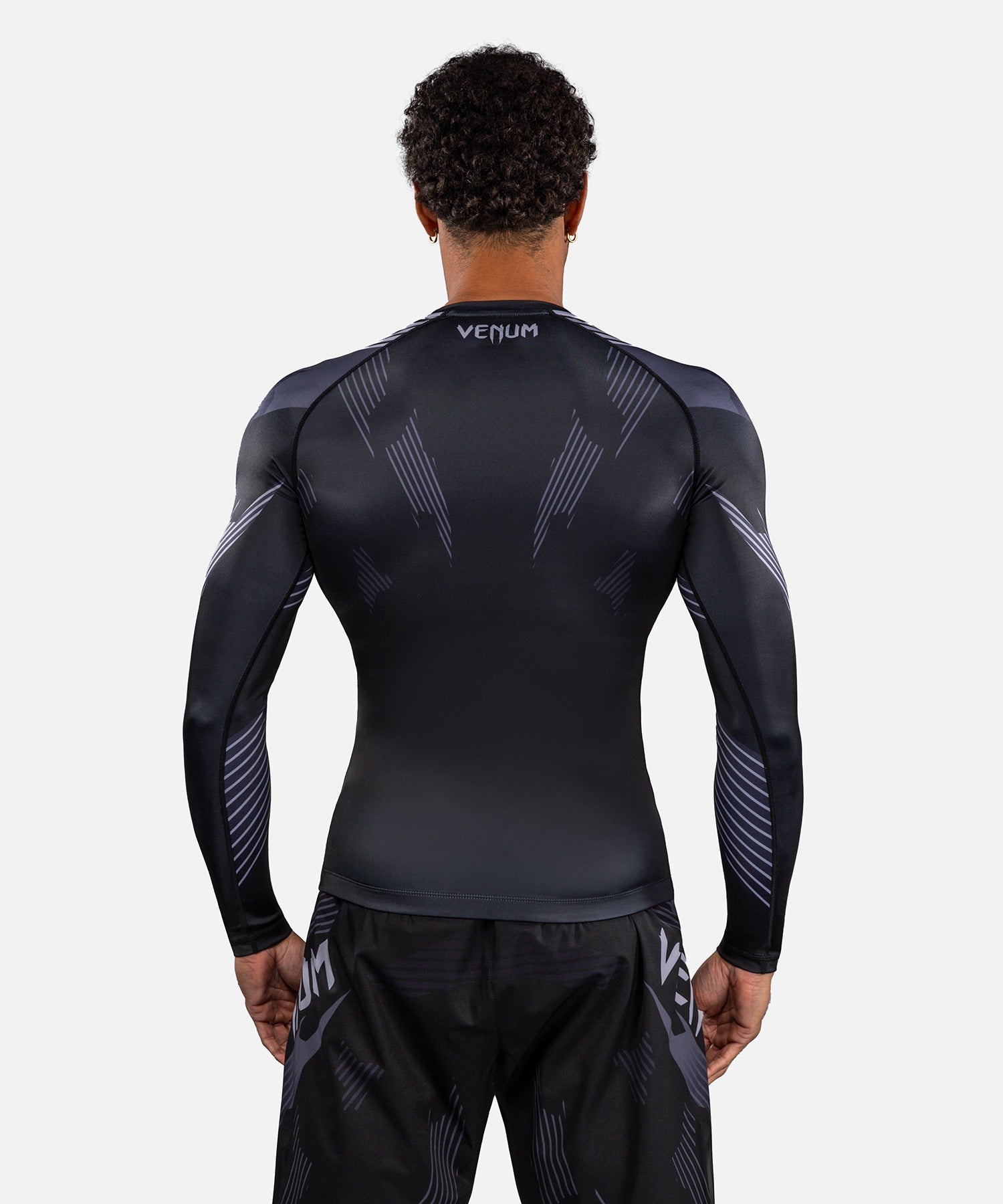 Venum Rashguard No-Gi 6.0 Lange Ärmel - Schwarz/Grau