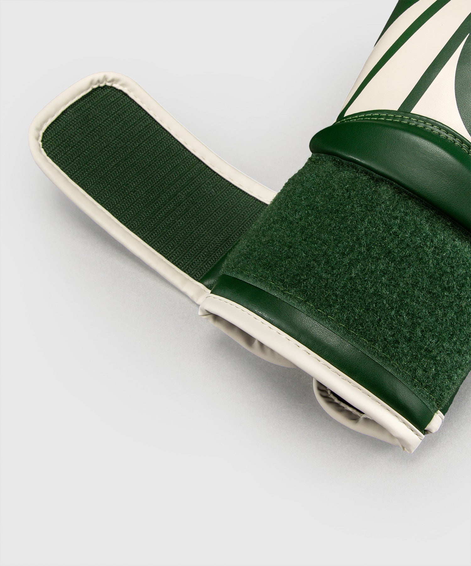 Venum Boxhandschuhe Challenger 2.5 - Khaki/Offwhite