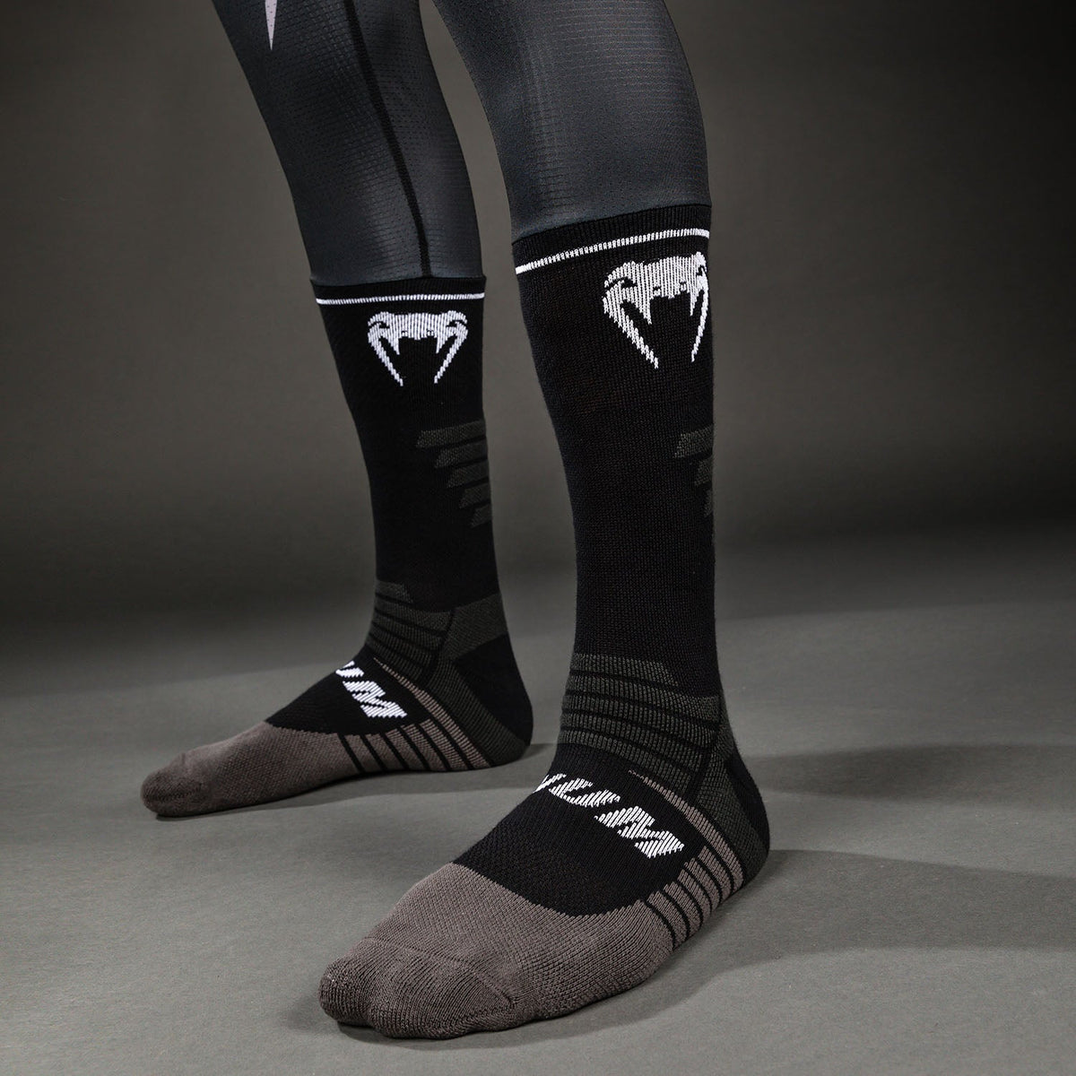 Venum MX Basics Socken - Schwarz/Weiß