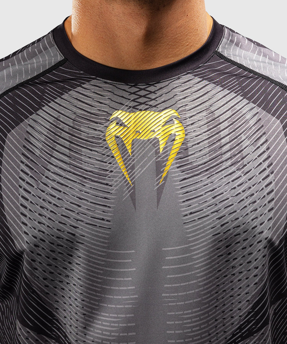 Venum T-Shirt Galactic 3.0 – Schwarz/Gold
