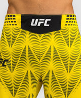 Venum UFC MMA Shorts Zenith - Gelb