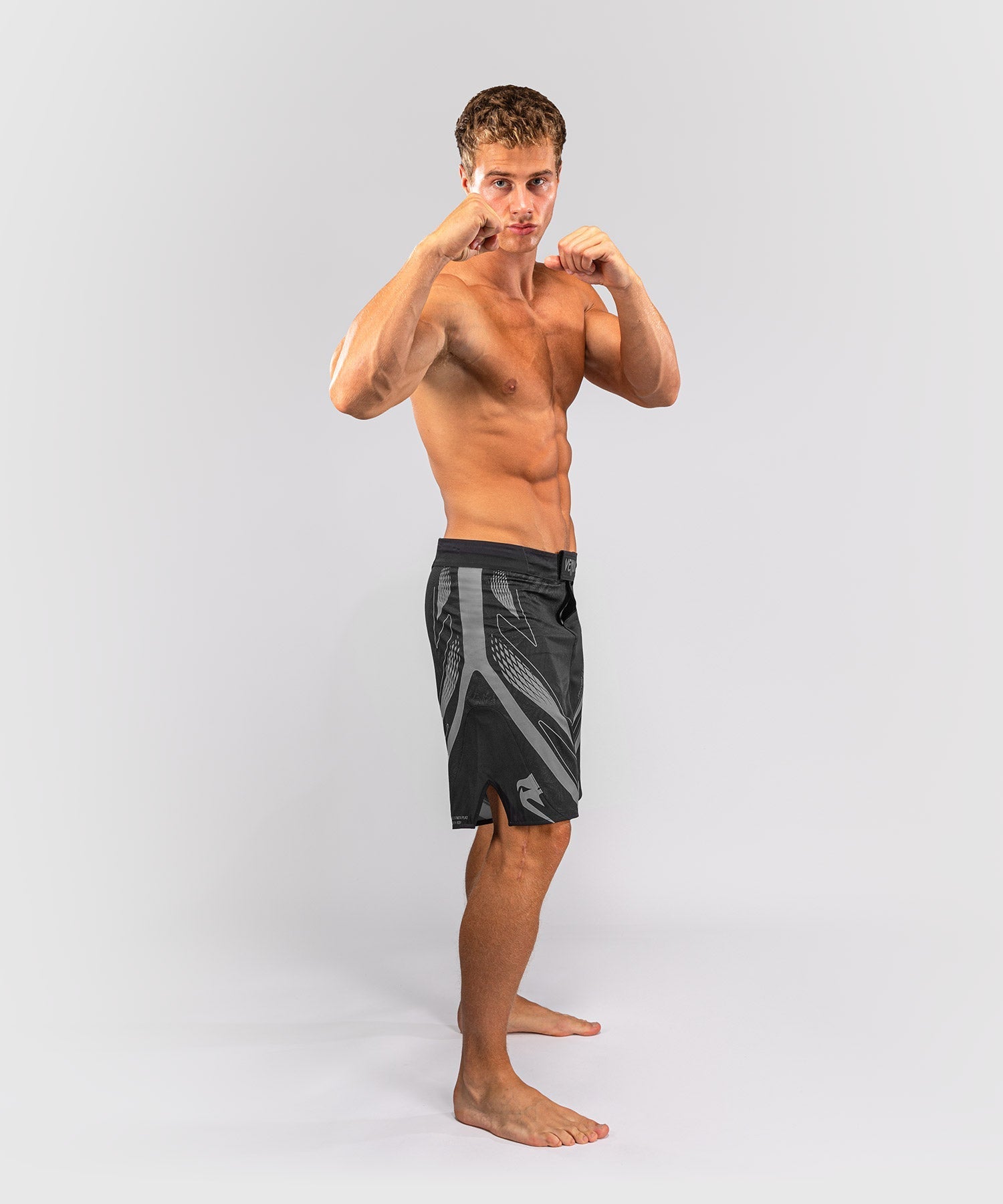 Venum MMA Shorts Amazonia Reborn - Schwarz/Grau