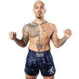 8 WEAPONS Muay Thai Shorts Strike - Dunkelblau/Weiß