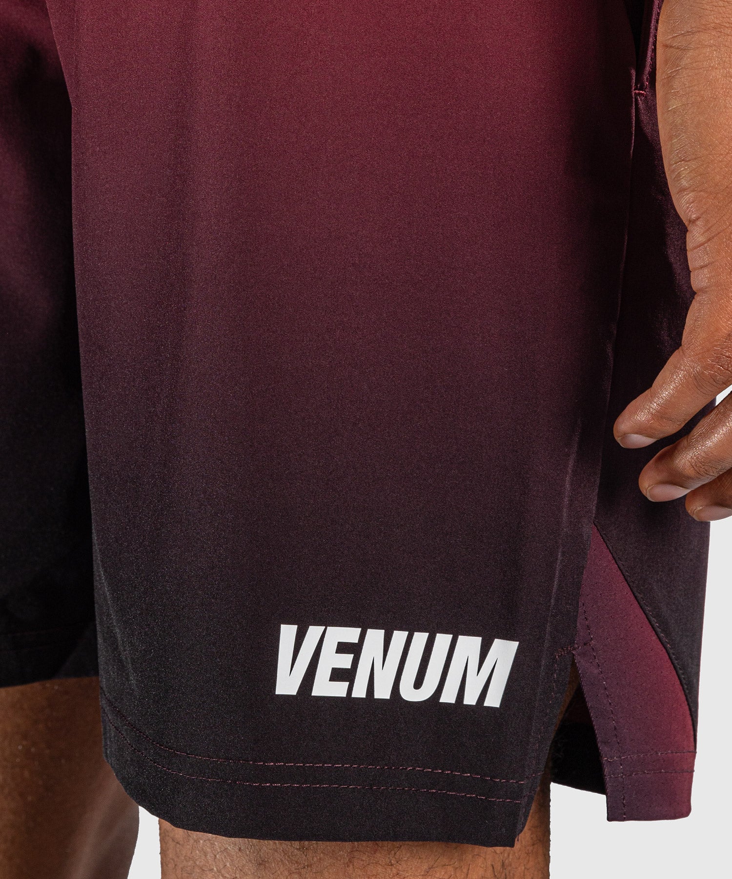 Venum Trainingsshorts Giant Shift - Schwarz/Rot