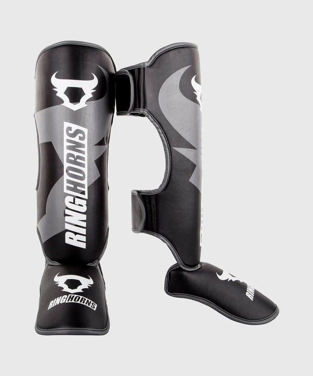 Ringhorns Scheenbeschermer Charger Zwart