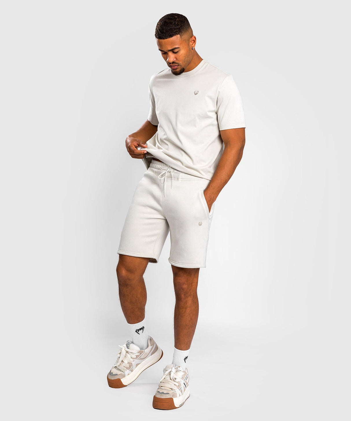 Venum Trainingsshorts Silent Power – Beige