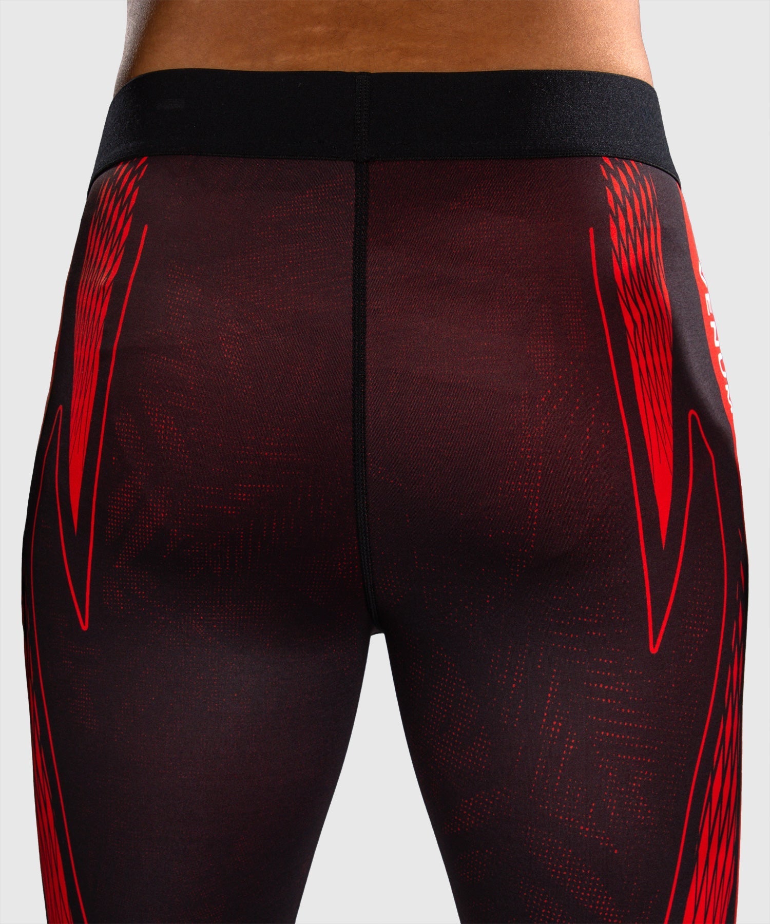 Venum Kompressionsshorts Amazonia Reborn - Schwarz/Rot