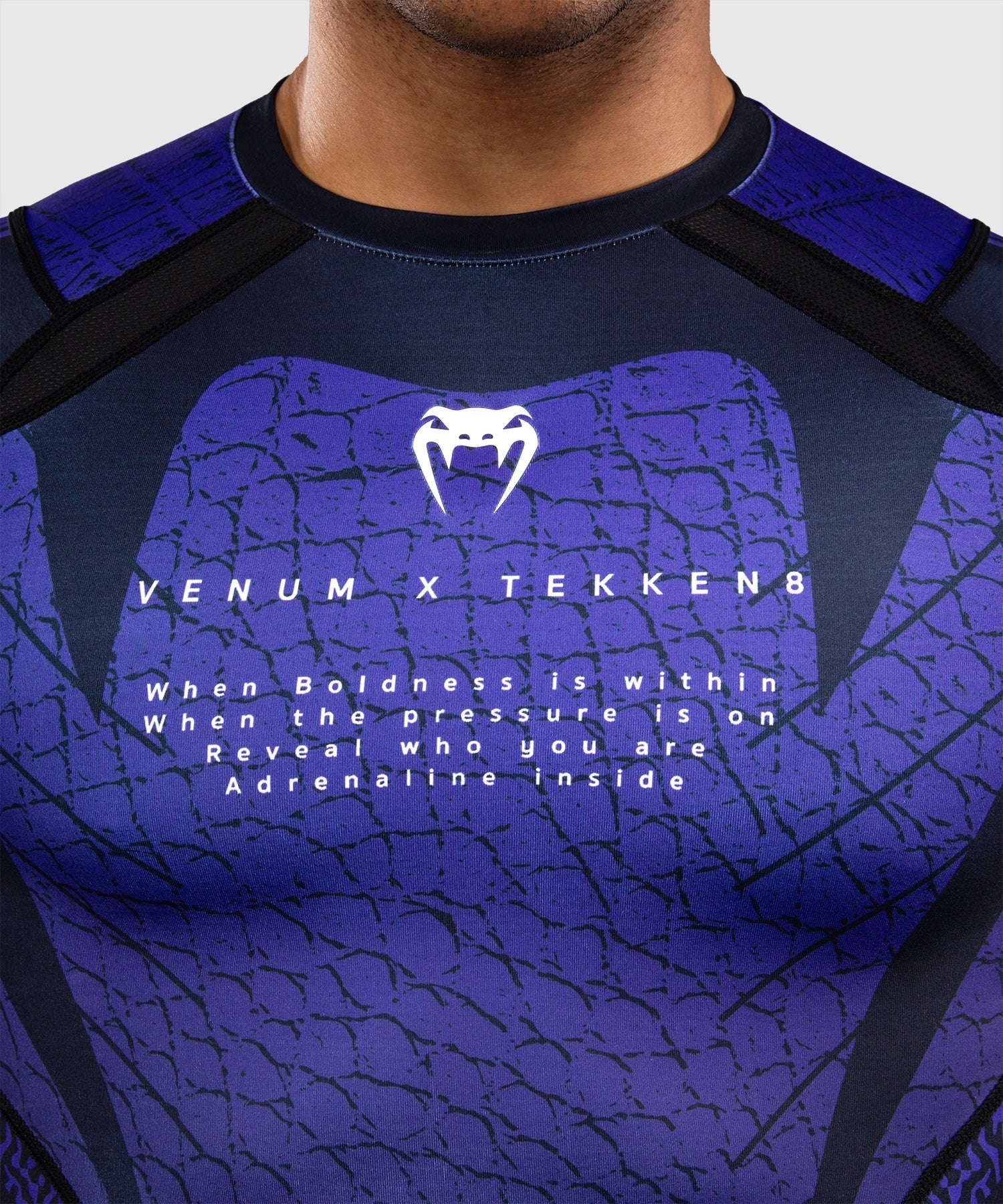 Venum Rashguard x TEKKEN 8 Kazuya Lange Ärmel - Schwarz/Lila