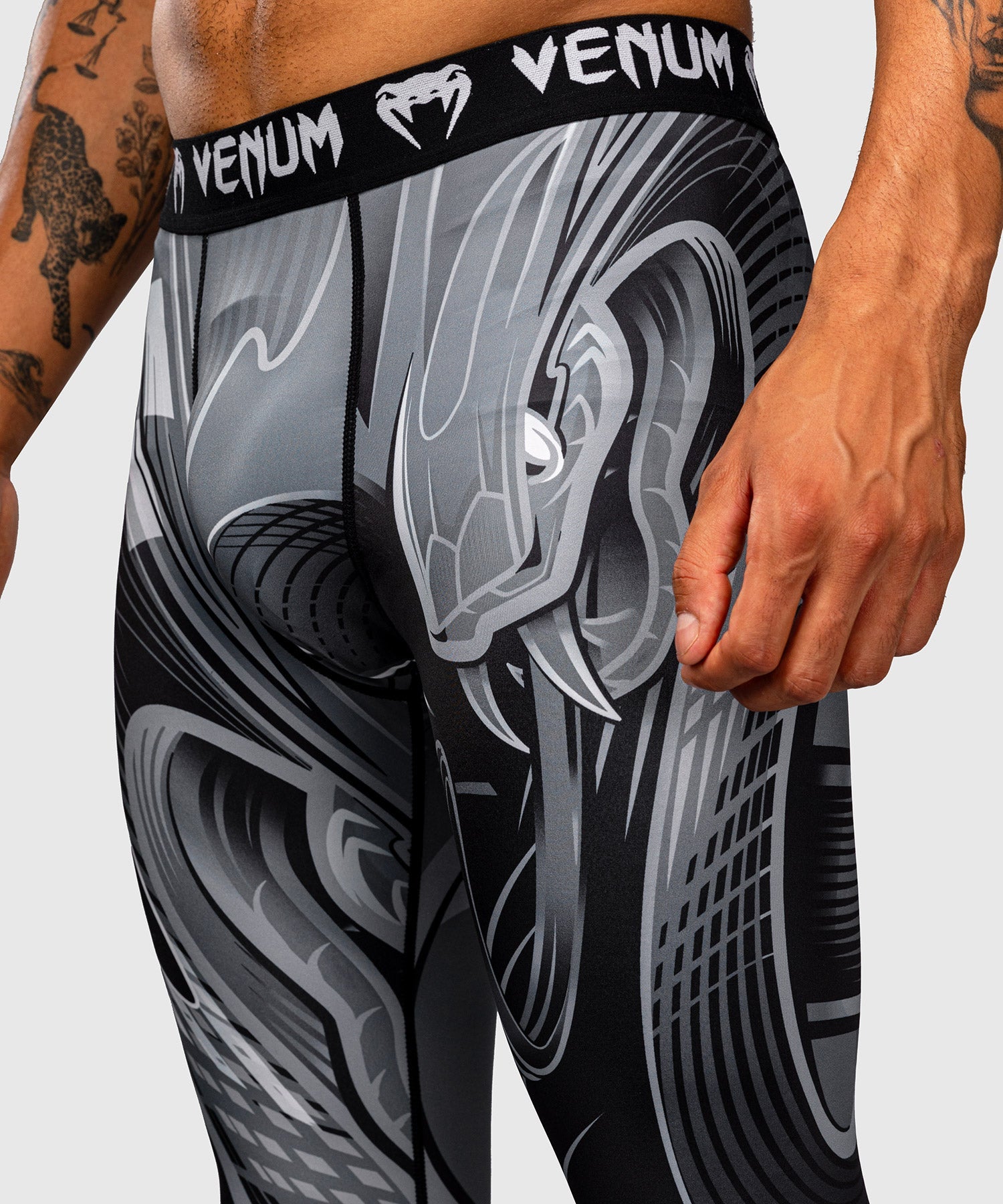 Venum Kompressionsshorts Crimson Viper 2.0 - Schwarz/Grau
