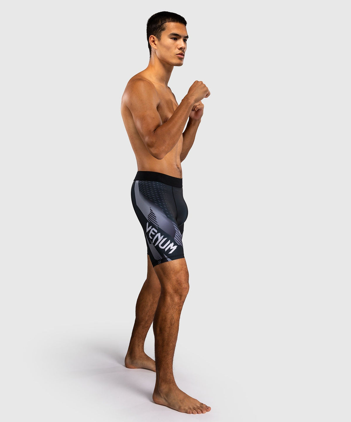 Venum Kompressionsshorts No-Gi 6.0 - Schwarz/Weiß