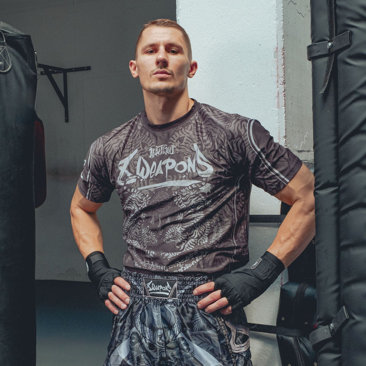 8 WEAPONS T-Shirt Functional – Schwarz/Grau