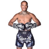 8 WEAPONS Muay Thai Shorts Shift - Schwarz Matt