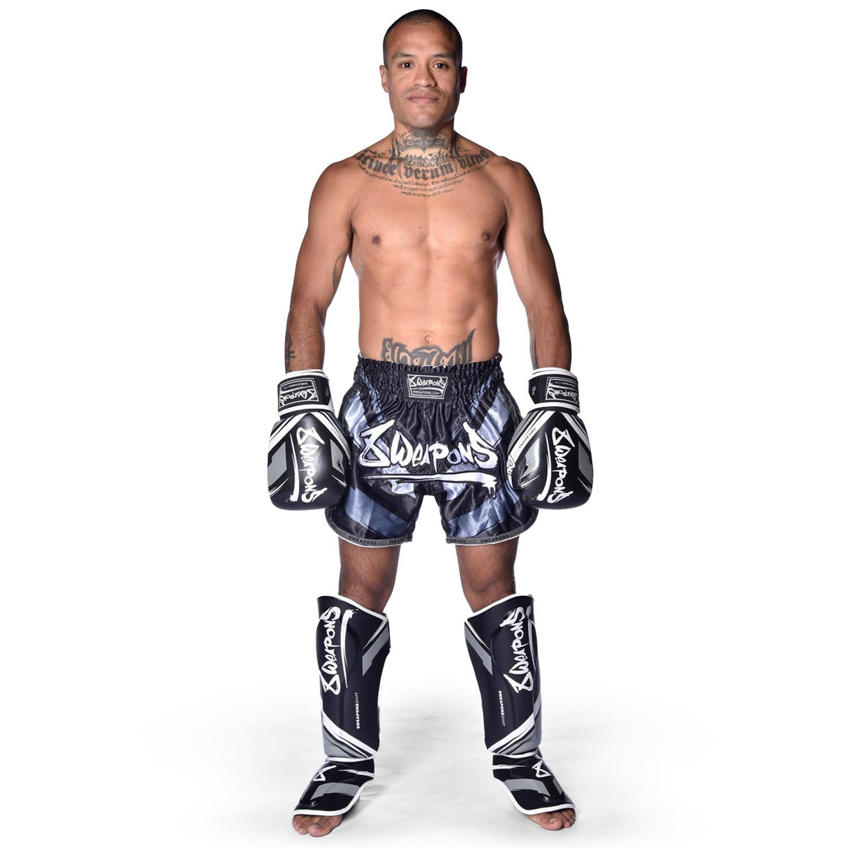 8 WEAPONS Muay Thai Shorts Shift - Schwarz Matt