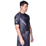 8 WEAPONS Rashguard Shift - Schwarz Matt