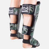 8 WEAPONS Schienbeinschoner Unlimited 2.0 - Woodland Camo