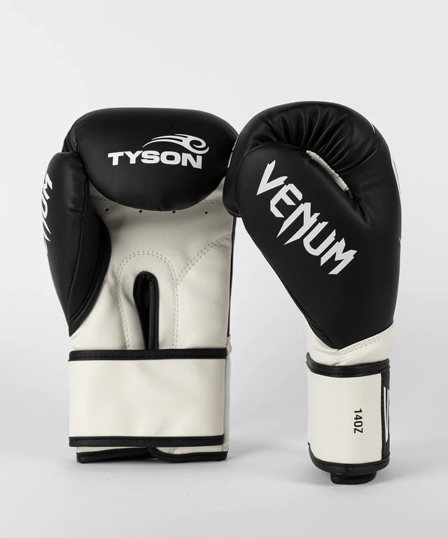 Venum Boxhandschuhe Giant 2.0 Mike Tyson Pro – Schwarz/Weiss