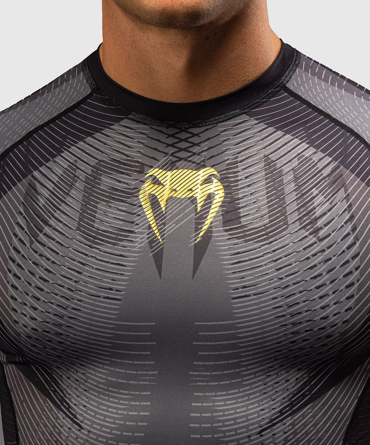 Venum Rashguard Galactic 3.0 Kurzarm – Schwarz/Gold