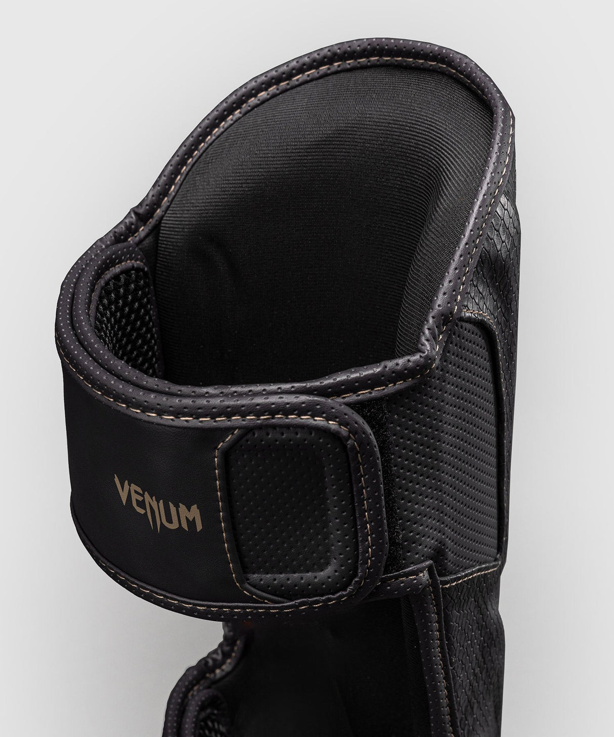 Venum Schienbeinschoner Impact Evo Scales - Dunkelgrau