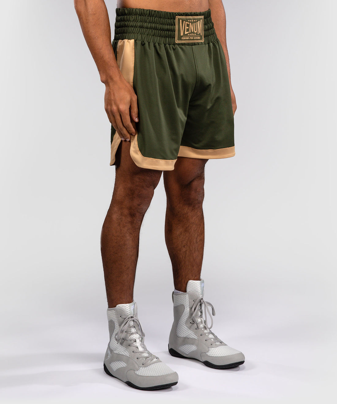 Venum Boxhosen Classic – Khaki-Grün/Sand