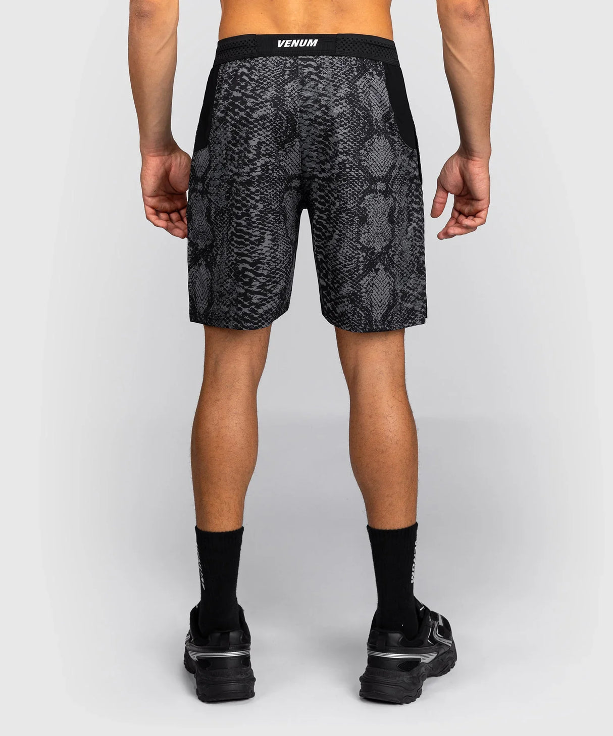 Venum Trainingsshorts G-Fit Scales – Schwarz/Grau