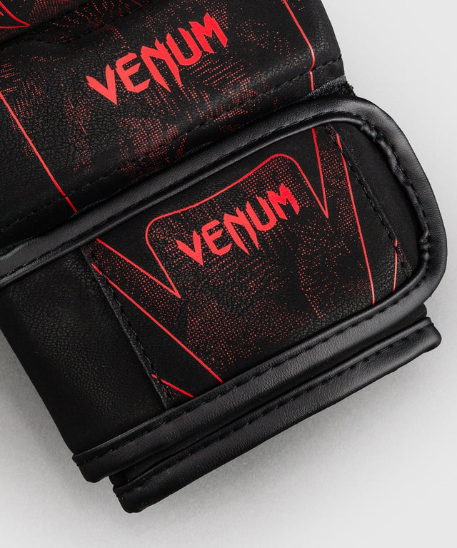 Venum MMA-Handschuhe Amazonia Reborn - Schwarz/Rot
