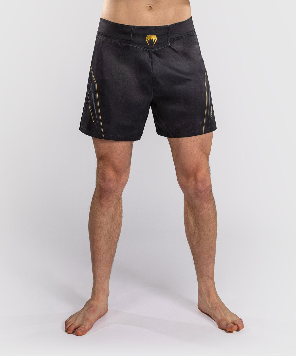 Venum MMA Shorts Streamline - Schwarz/Gold