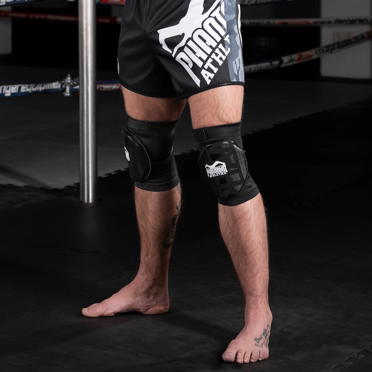Phantom Athletics Knieschoner APEX Striking - Schwarz