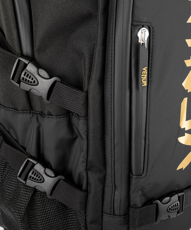 Venum Rucksack Challenger Xtrem Evo - Schwarz/Gold