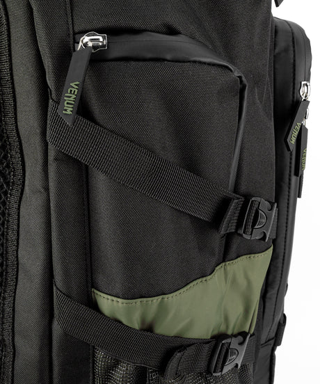 Venum Rucksack Challenger Xtrem Evo - Kaki Grün/Schwarz