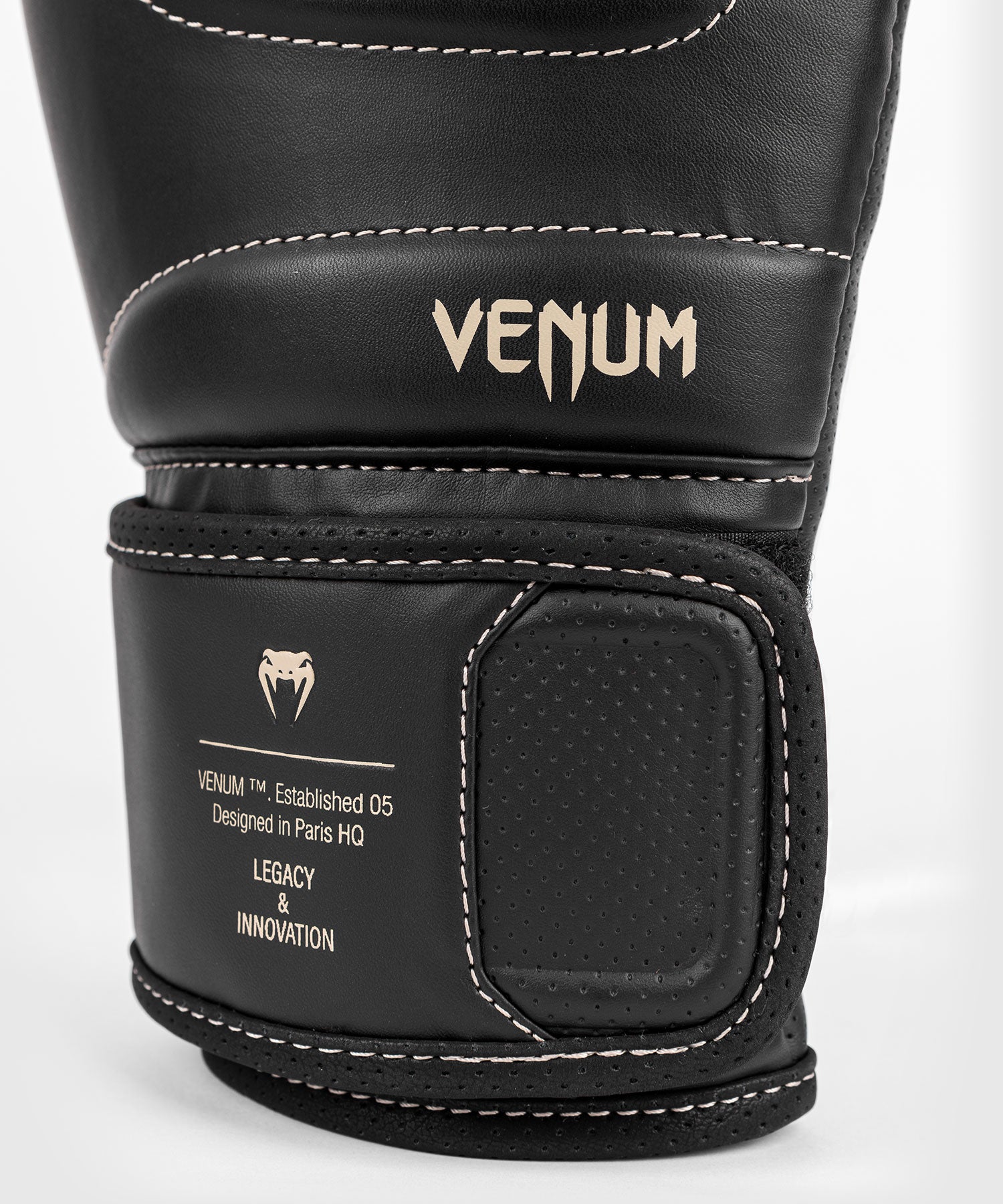 Venum Boxhandschuhe Impact Evo - Schwarz